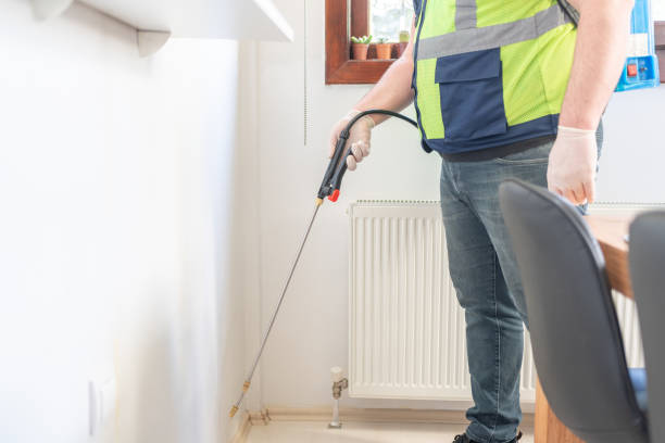 Best Commercial Pest Control Services  in Eyota, MN